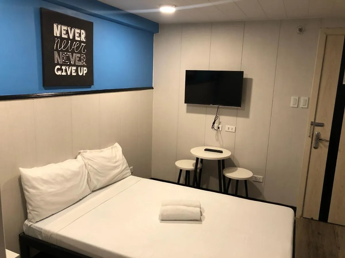 Maine City Residences Leveriza Pasay Hotel