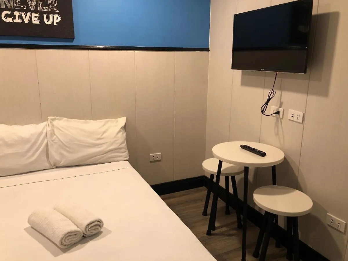 ** Hotel Maine City Residences Leveriza Pasay Philippines